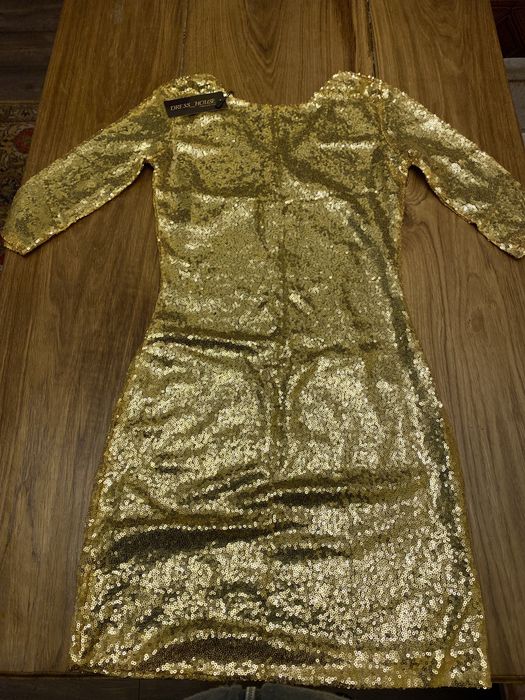 Сукня нова, золота