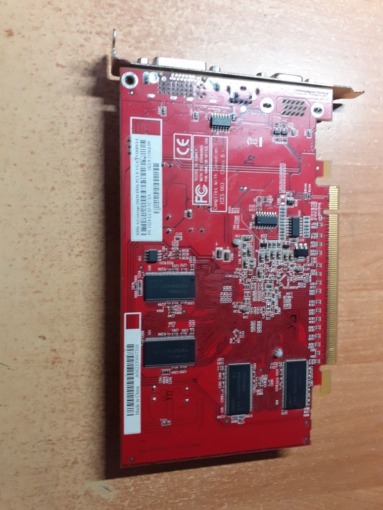 Відеокарта Sapphire Radeon X550 256 Mb