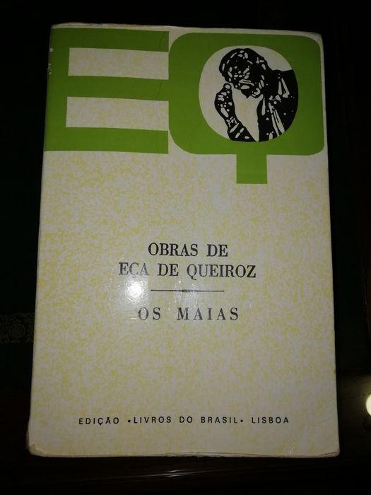 Livros diversos em bom estado