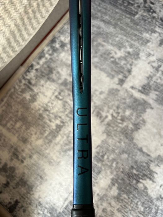 Raquete Wilson ultra 100. Muito bom estado !