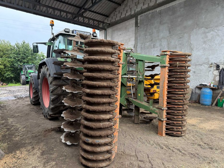 brona talerzowa amazone catros 4 metry hyraulicznie składana