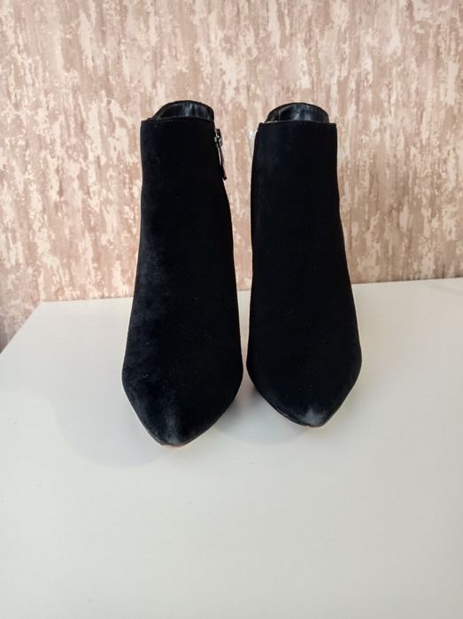 Ботінки осінні замша