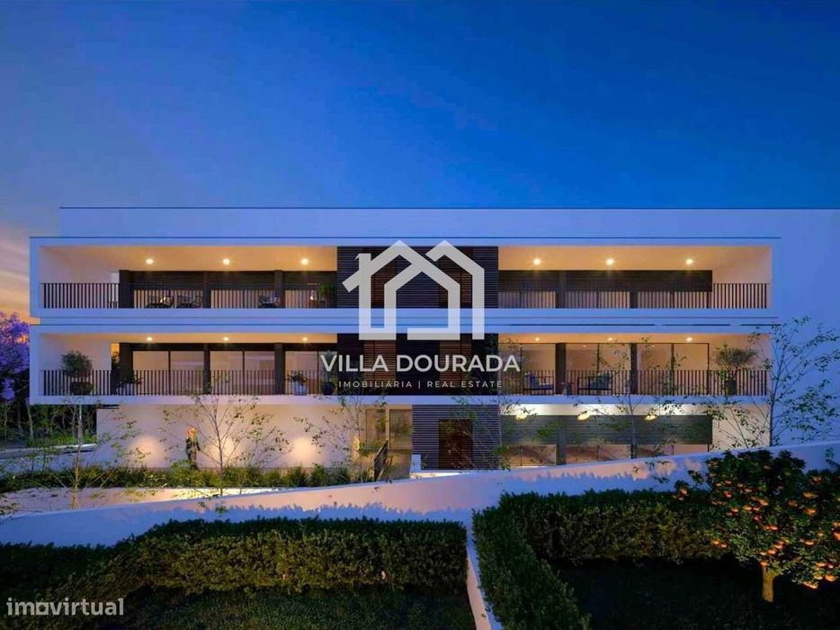 Apartamento T2 novo com varanda,  em Gondomar em condomínio com piscin