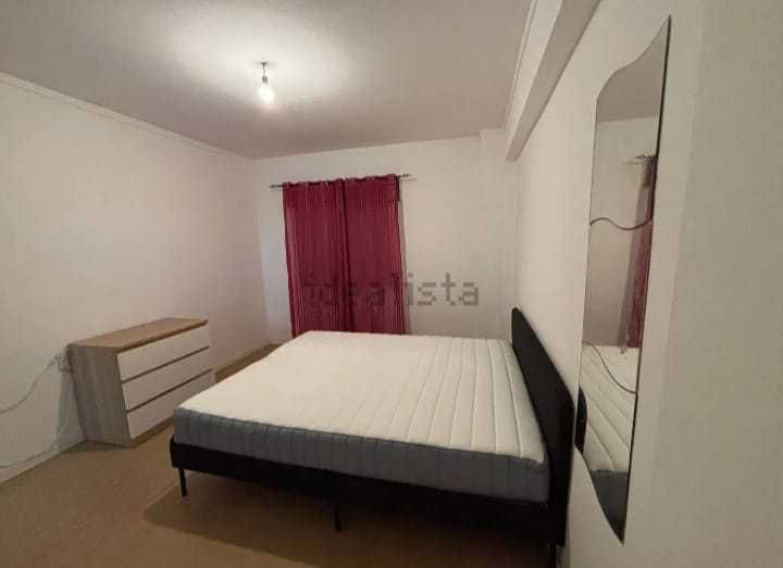 Quarto em ótimas condições