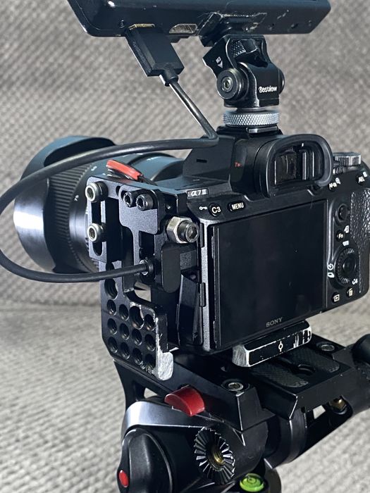 Sony a7iii с фиксатор HDMI+сьемка вертикально L-образная площадка