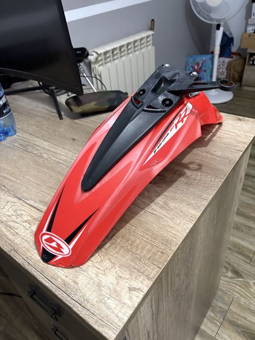 Błotnik przedni Beta rr50