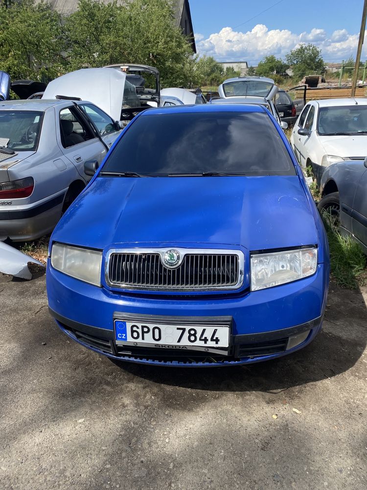 fabia mk1 1.4 капот