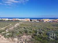 Lote de terreno com 5.600 m2 no Porto Santo