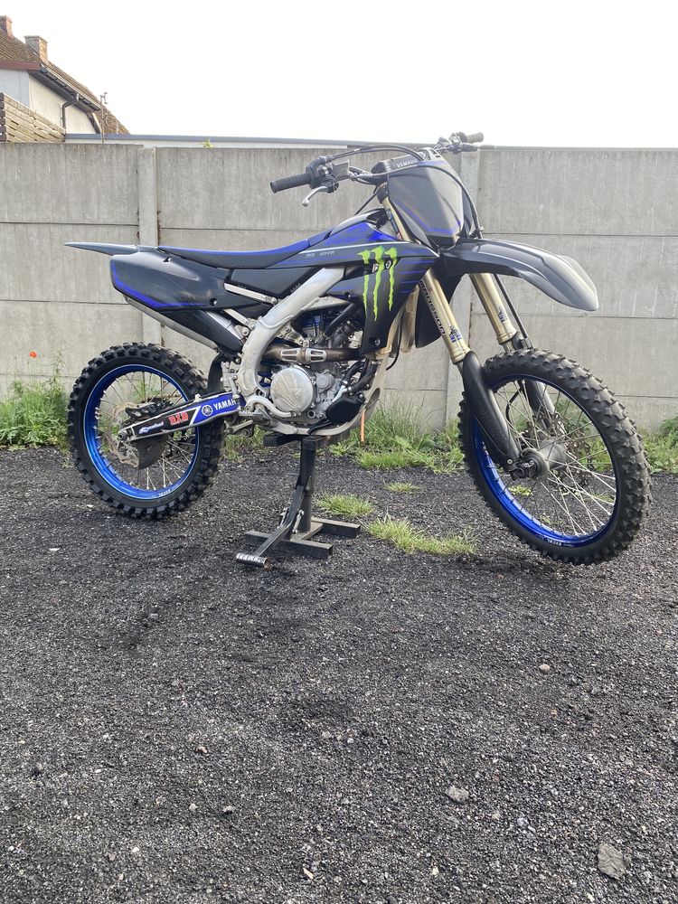 Yamaha YZF 250 Rozrusznik, Wi-fi + film z remontu