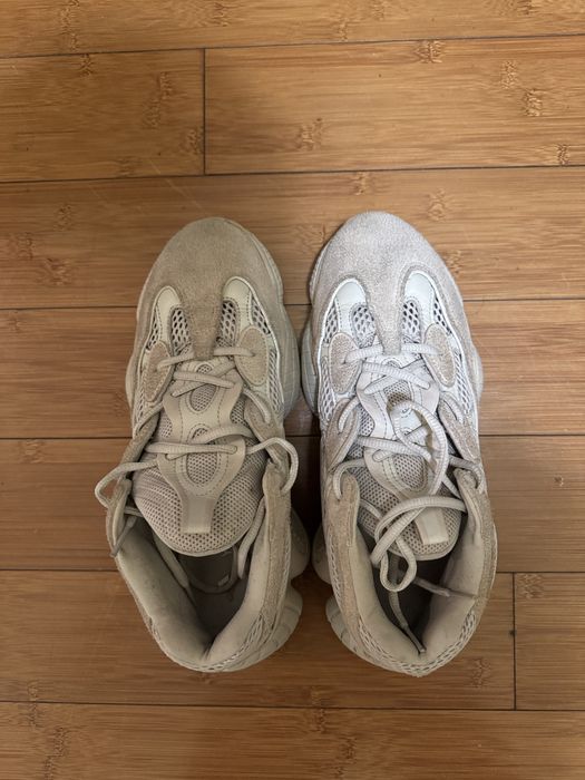 Yeezy Boost Blush Desert tamanho 42