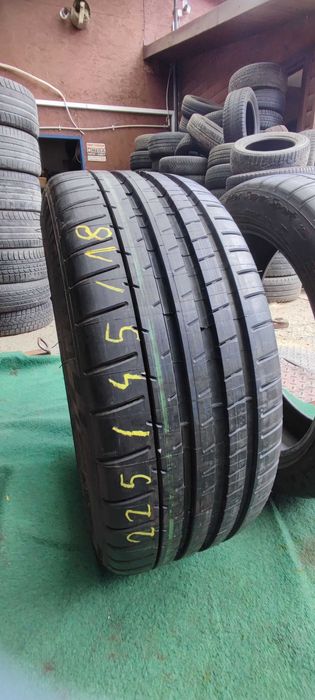 Opony Michelin Pilot Super Sport 225/45ZR18 95Y 2-szt