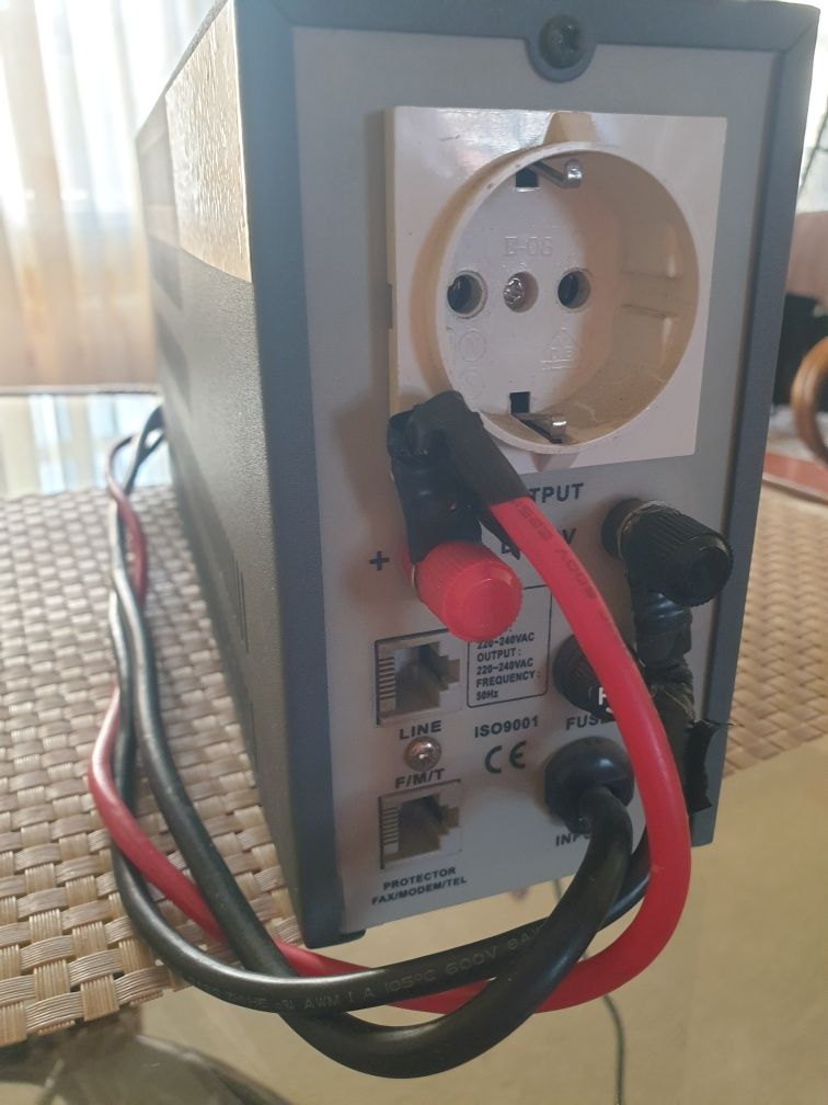 Luxeon UPS-500LU источник бесперебойного питания