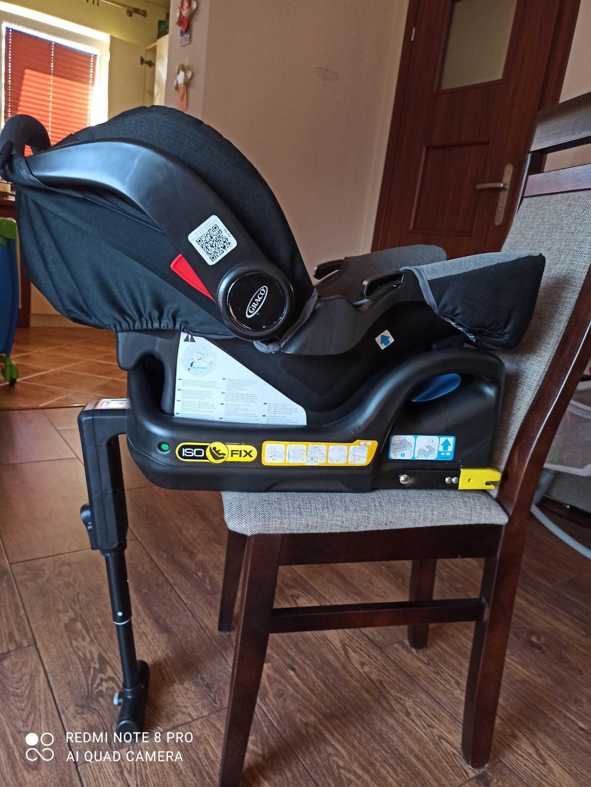 Fotelik + baza Graco Snugfix  0-13kg TEST ADAC