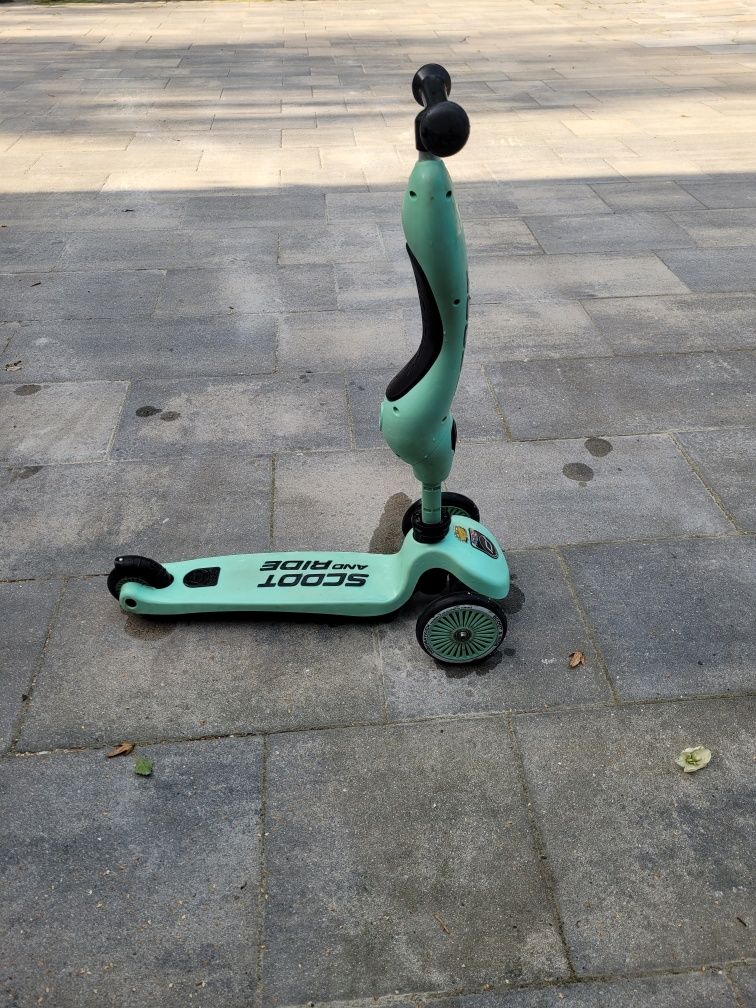 Hulajnoga scoot and ride