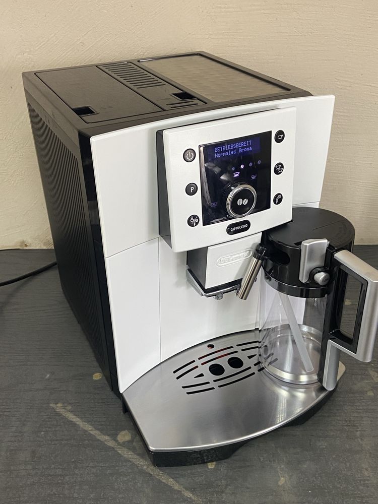 Кавоварка кофемашина Delonghi Peffecta Cappuccino