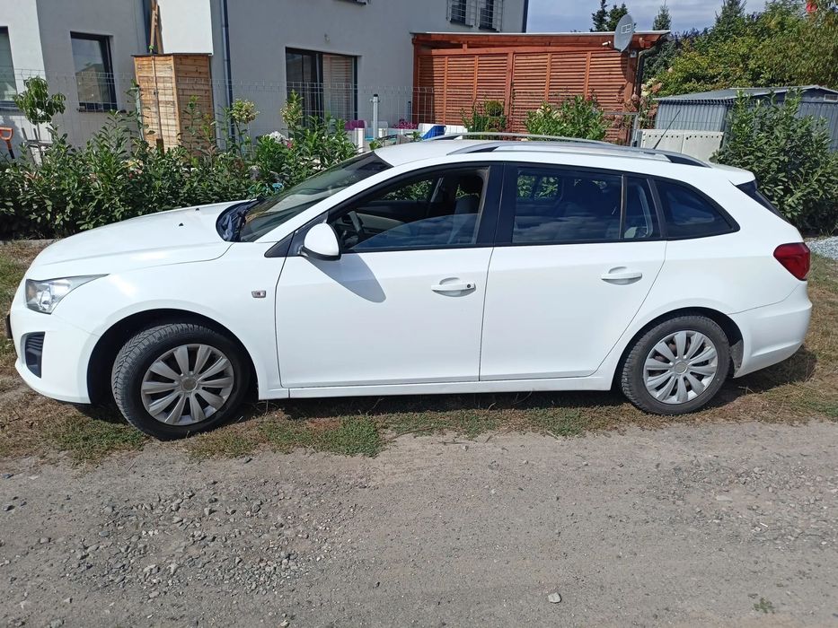 Chevrolet Cruze Chevrolet Cruze 1.6 benzyna 124KM