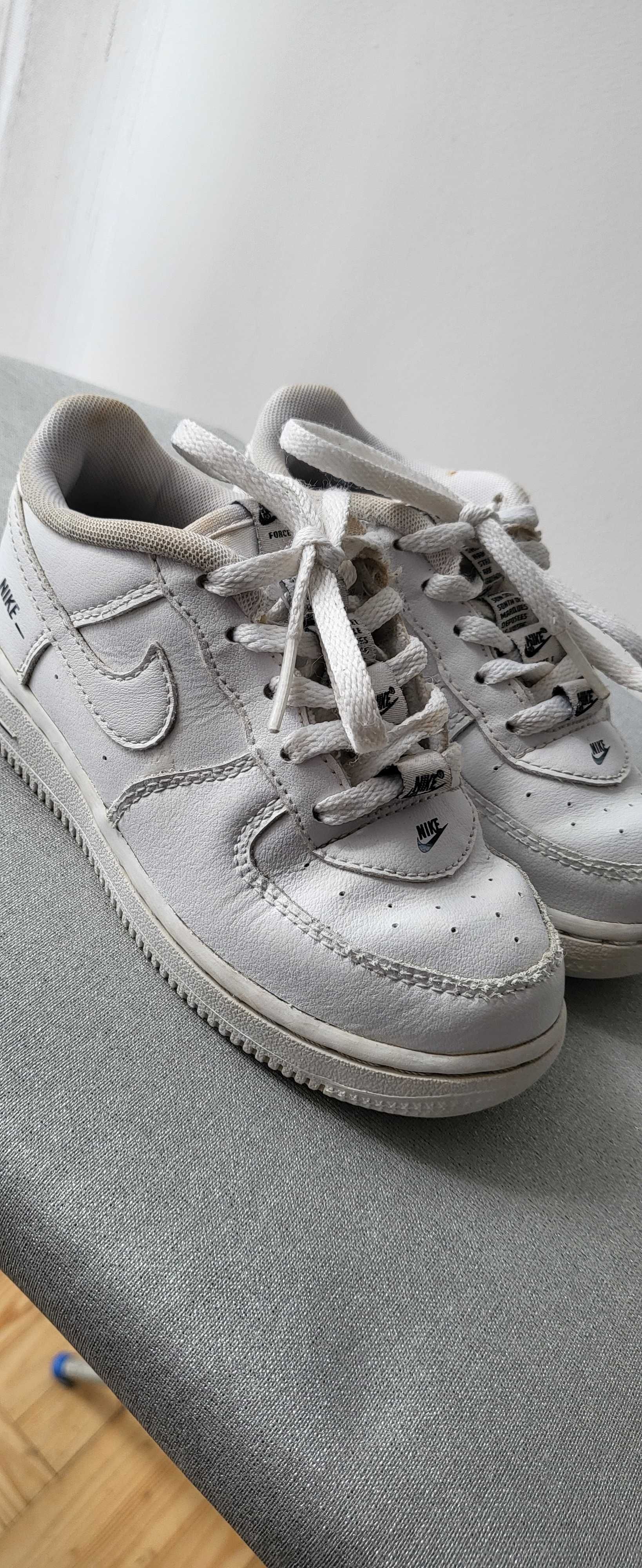 Buty Nike Air Force rozmiar 26