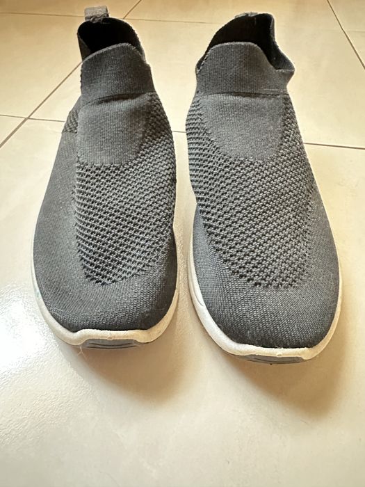 Кросівки 41 розмір