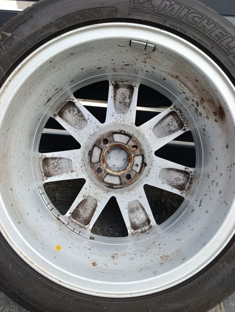 Диски  4 100 R 17 + резина шина  205 50 17