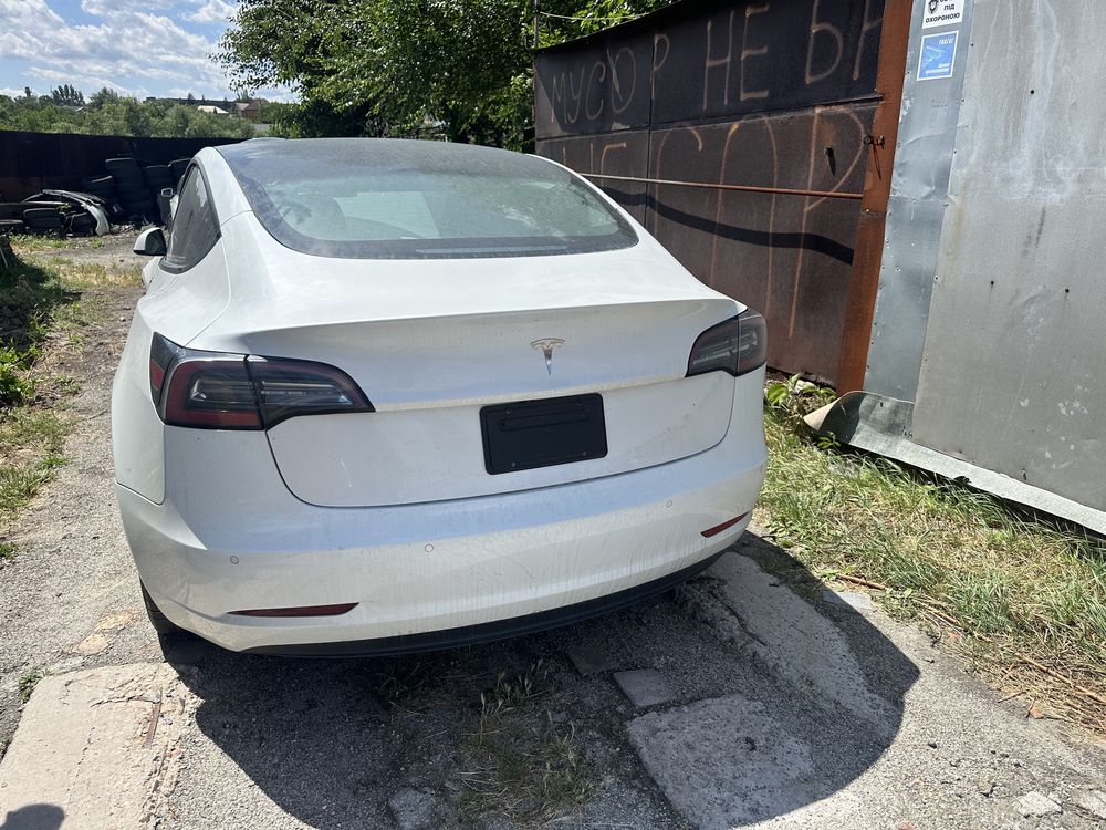 Продам Teala Model 3 2021 года