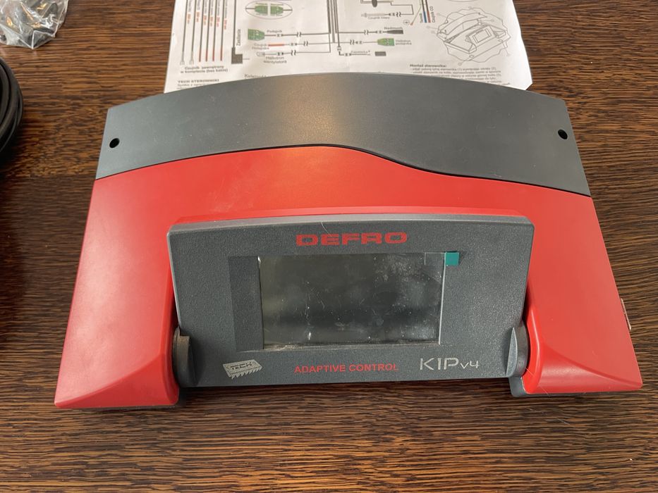 Sterownik Tech K1Pv4 i okablowanie Defro zestaw serwisowy K1Pv4 K1PRv4