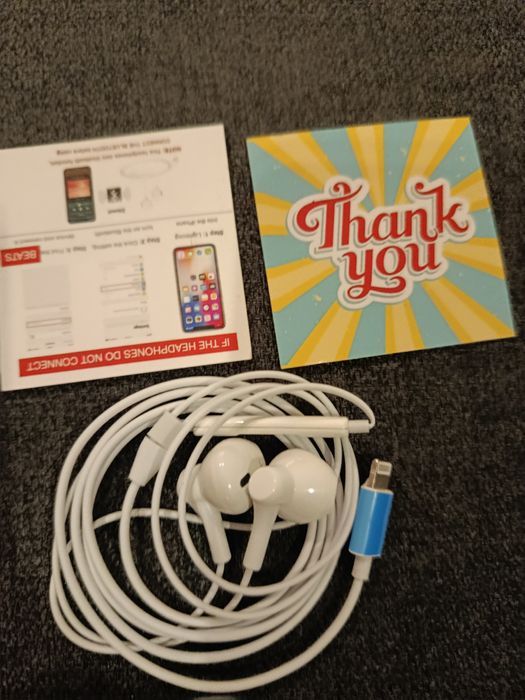 Słuchawki przewodowe do iPhona nowiutkie