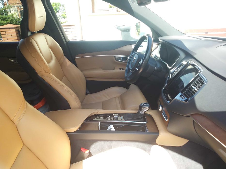 Fotolustro fotobudka , napis LOVE, samochód do ślubu