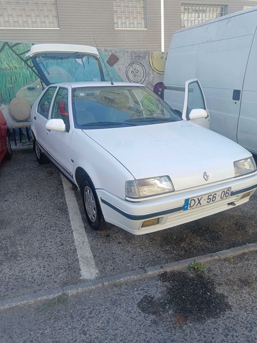 Vendo Renault 19 de 1991 relíquia negociável