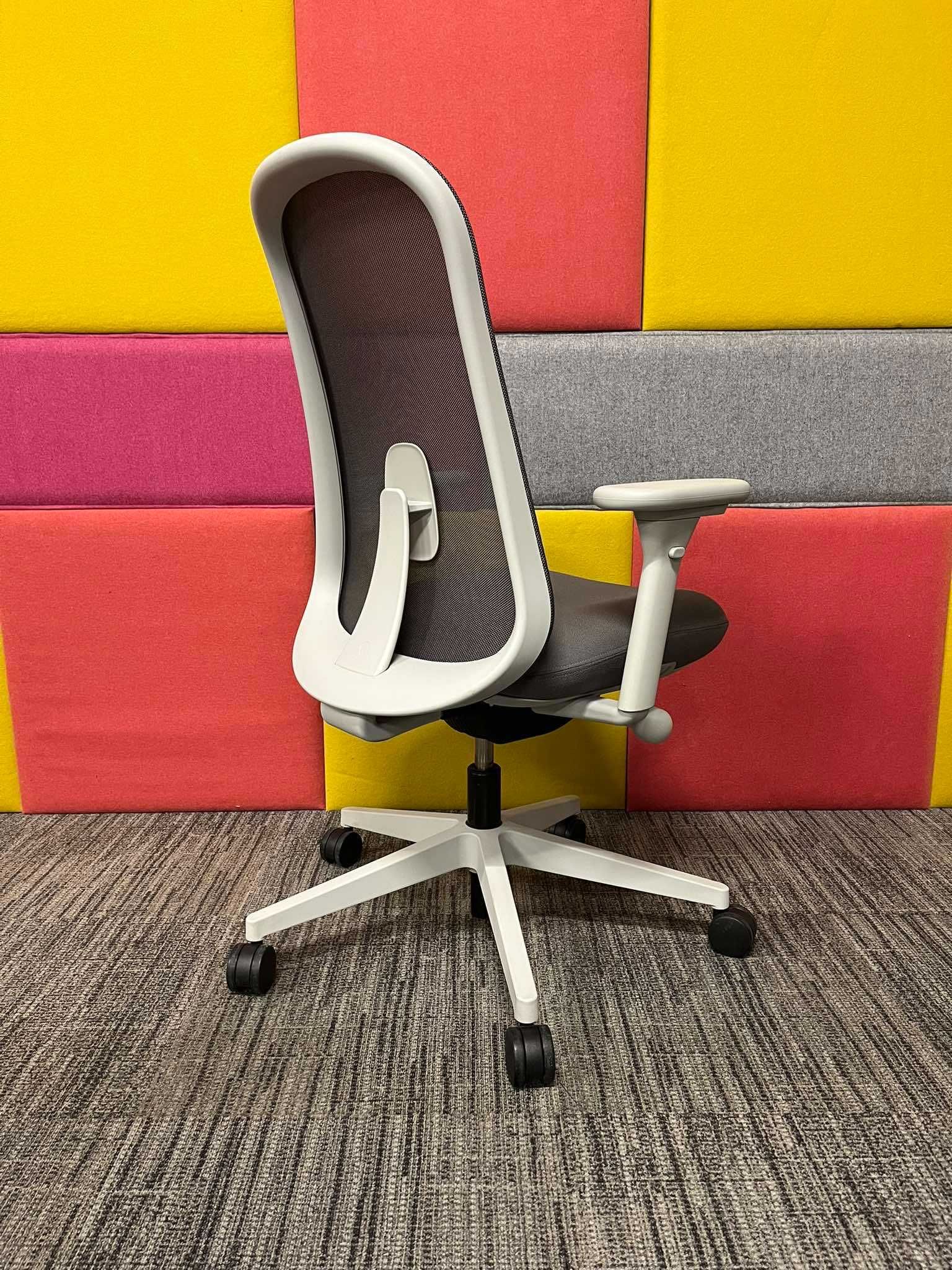 Fotel biurowy obrotowy ergonomiczny Herman Miller Lino jak nowy!