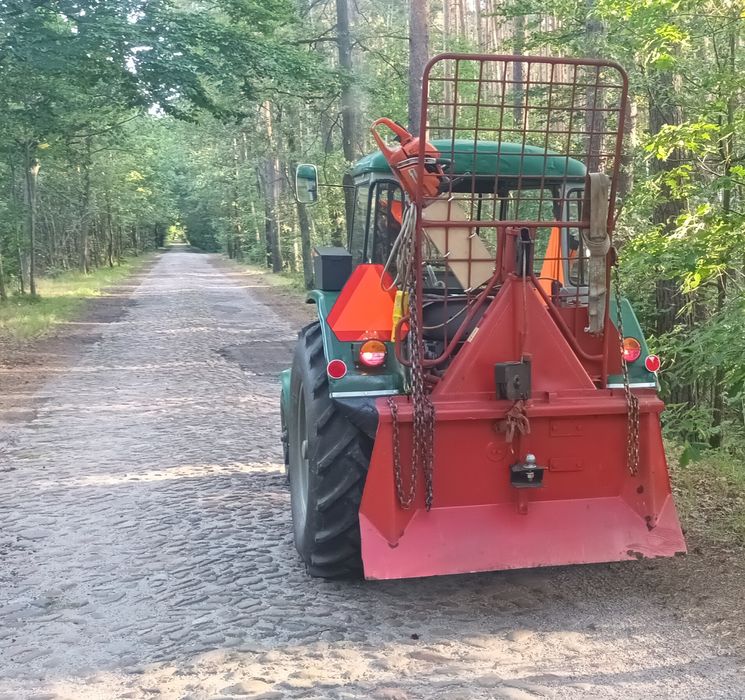 Wciagarka leśna Tajfun EGV 50 AHK