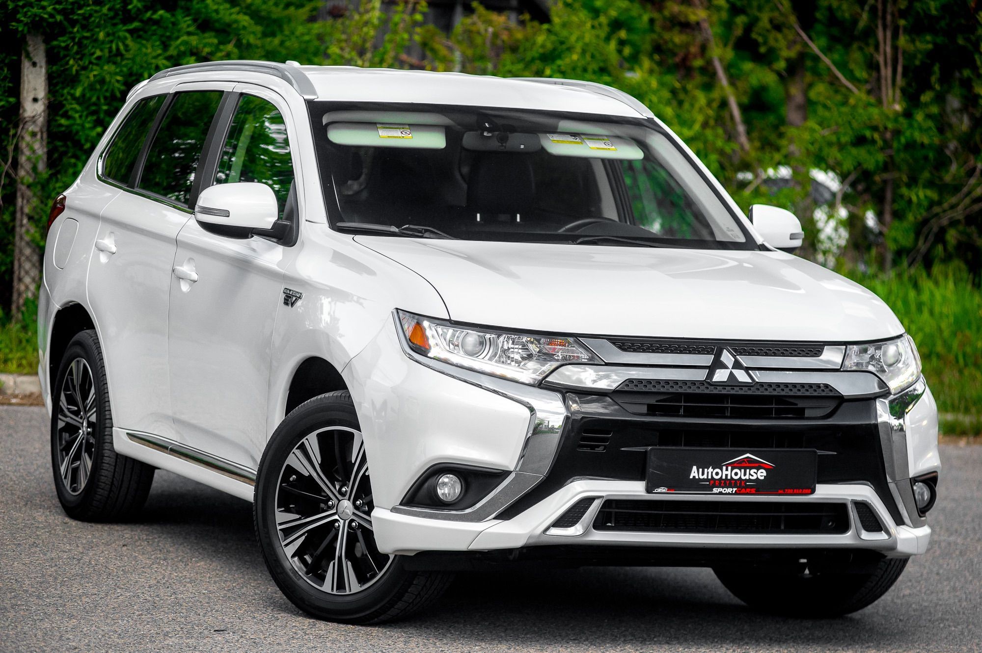 Mitsubishi Outlander PHEV 2.0 Benzyna,4x4,Full,Navi,ledy,skóra,gwarancja