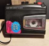 Sprzedam używany dyktafon kasetowy marki Sony TCM-453V