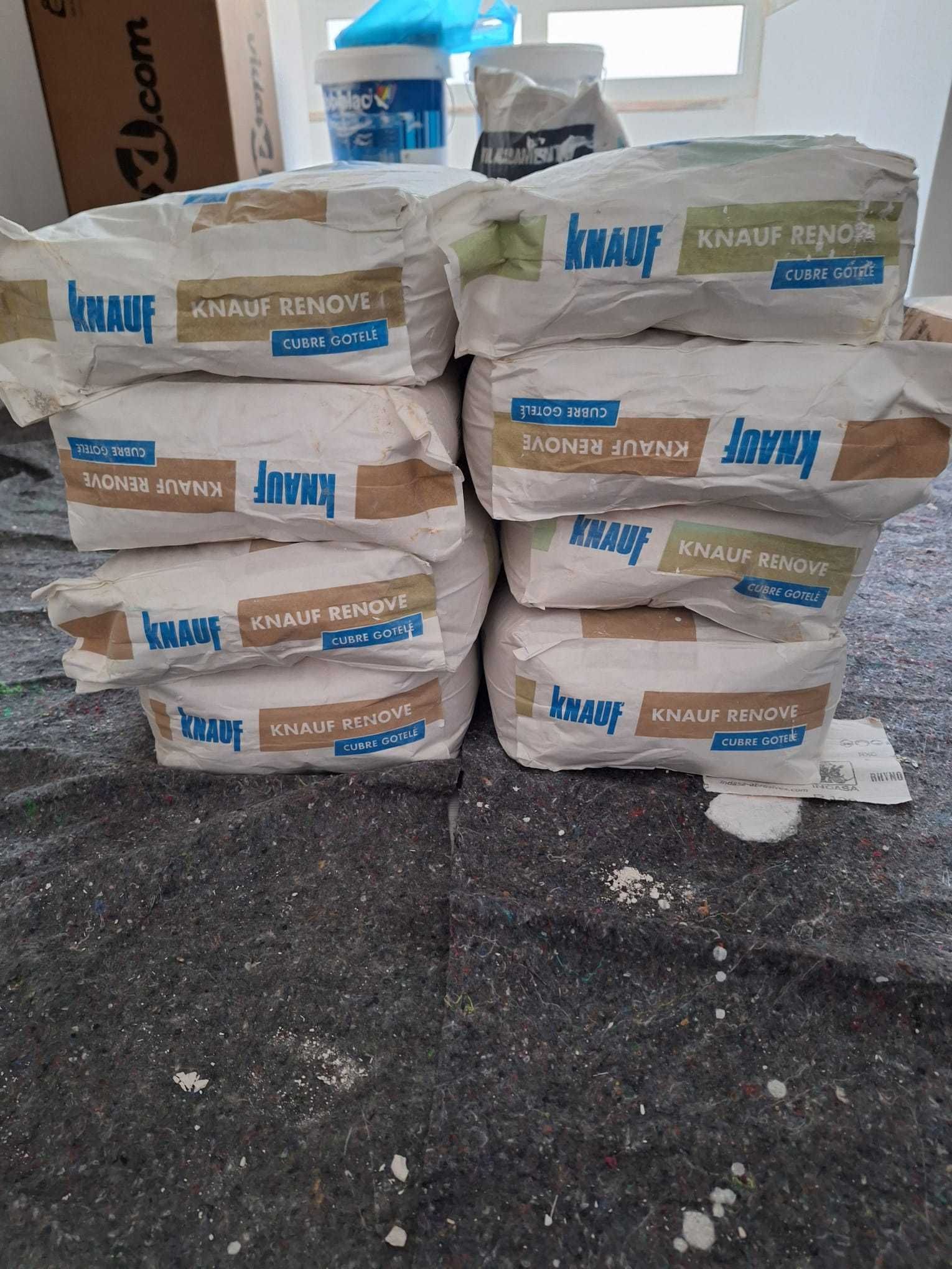 8 sacos de 15kg de Gesso (Argamassa) de renovação