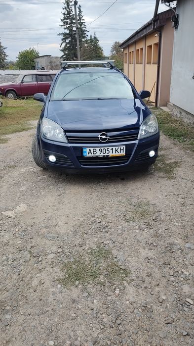 Продам Опель Astra h 1.8