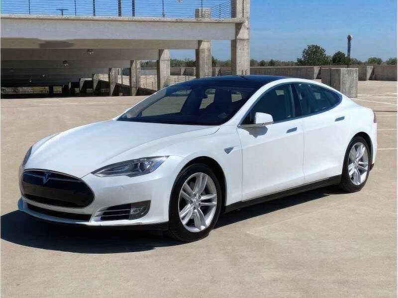 2015 Tesla Model S