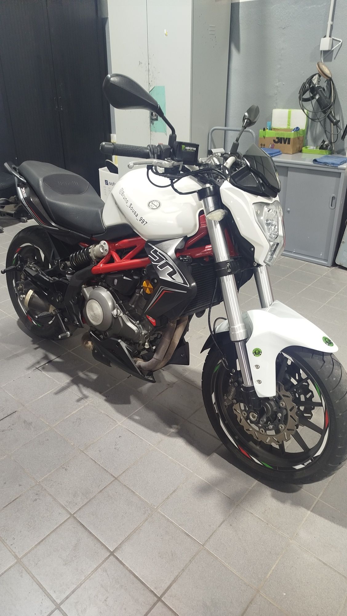Benelli BN 302 s