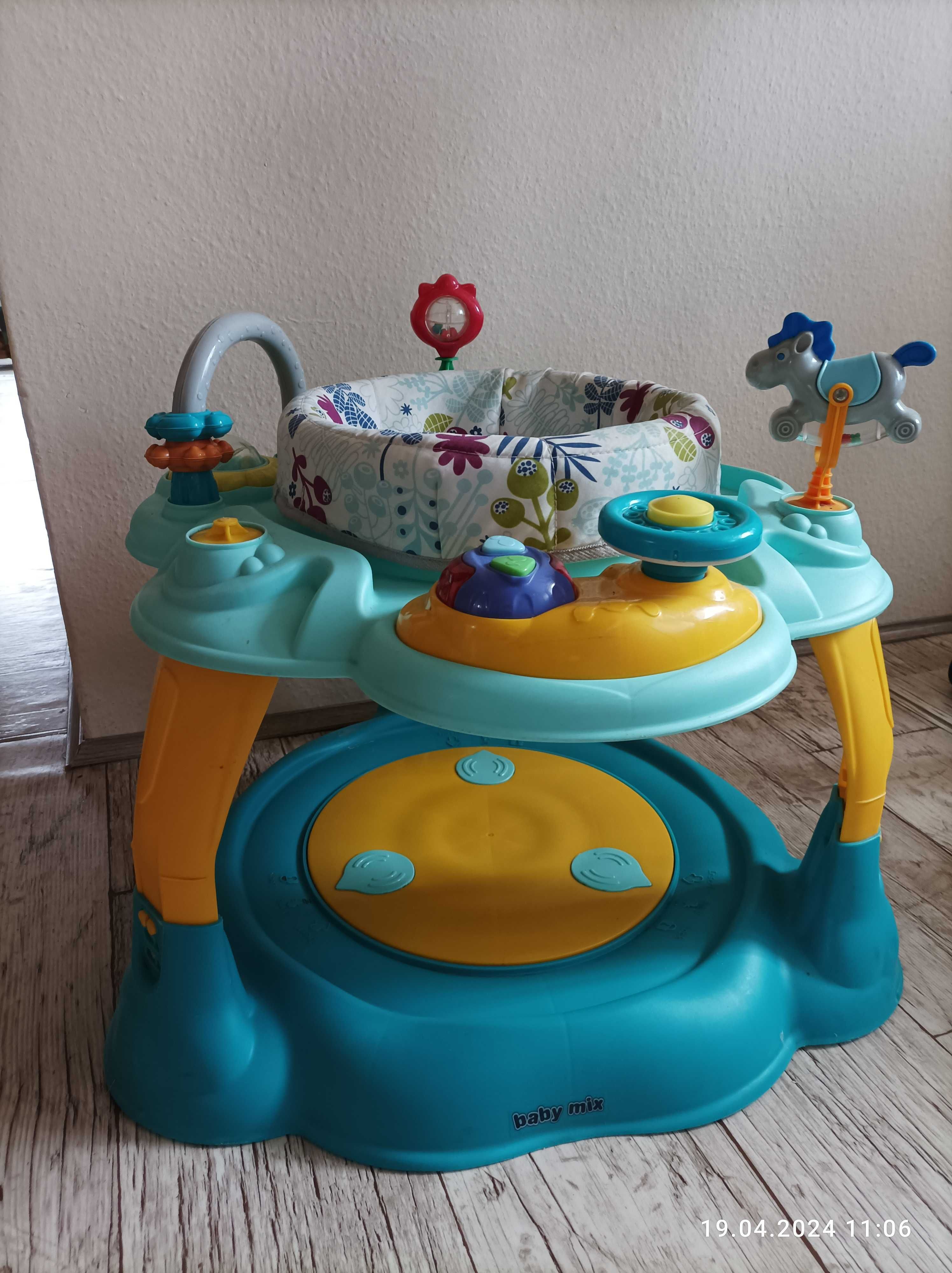 wielofunkcyjny stolik dla niemowląt / skoczek