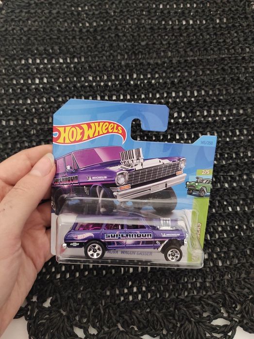 Hot Wheels 64 Supernova Wagon Gasser fioletowy auto