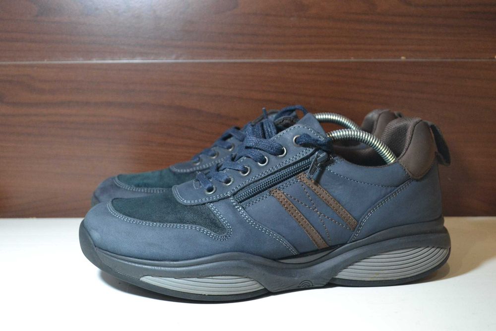 xsensible ecco 44.5р кожаные кроссовки ботинки демисезон  тактические