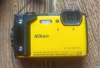 Aparat cyfrowy Nikon Coolpix W300 żółty, baterie, ładowarka Green Cell