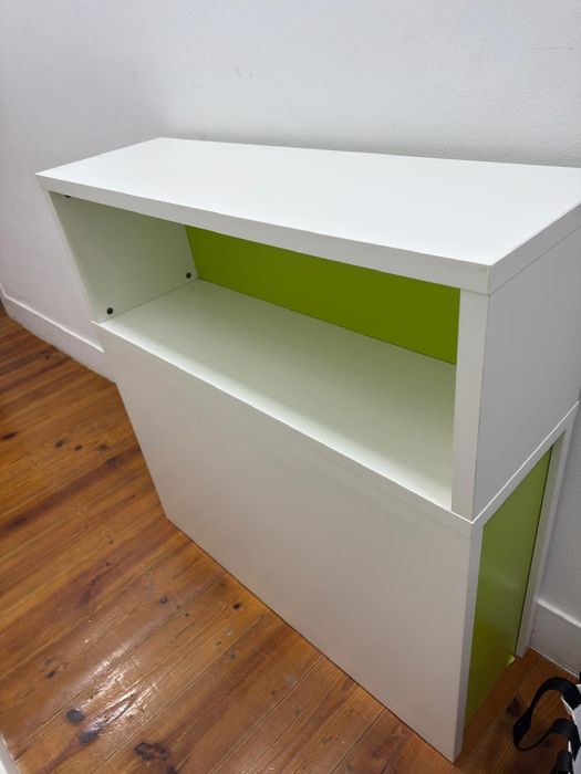 Movel com arrumação