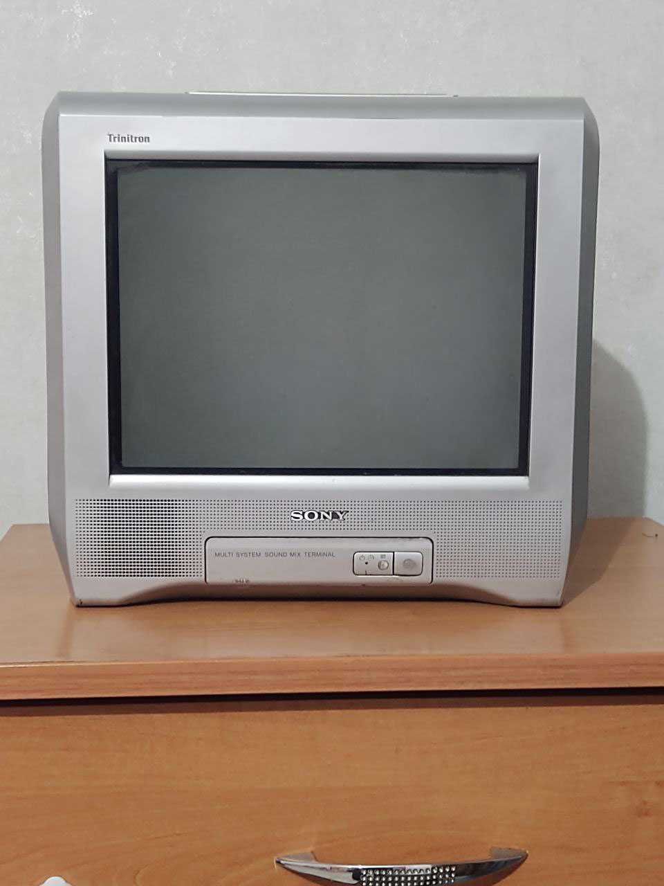 телевизор SONY 14 диагональ