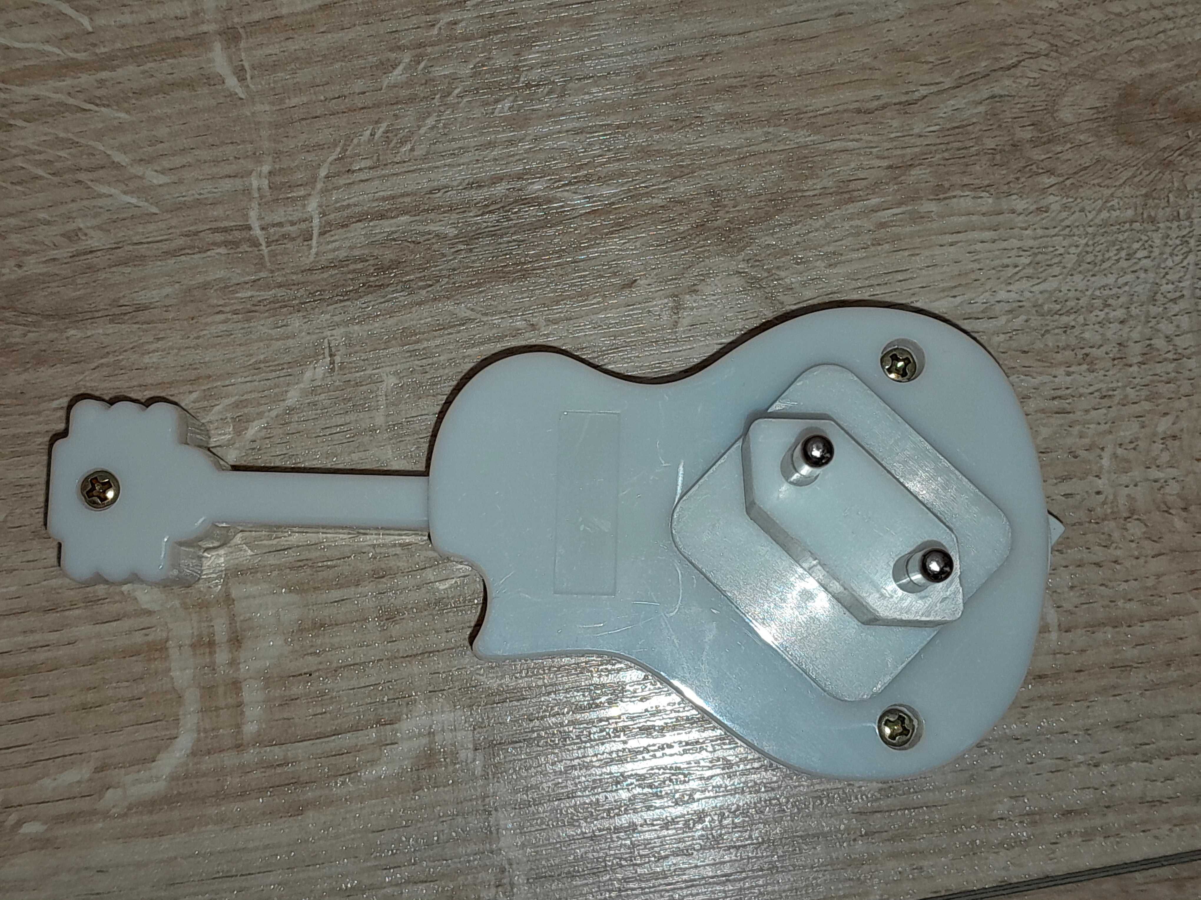 Gitara Lampka nocna elektryczna do gniazdka dziecięca Myszka Miki