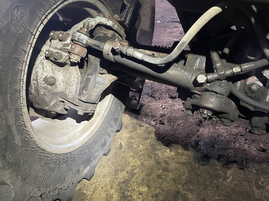 Передній міст (балочний) на трактор МТЗ 1221 1025