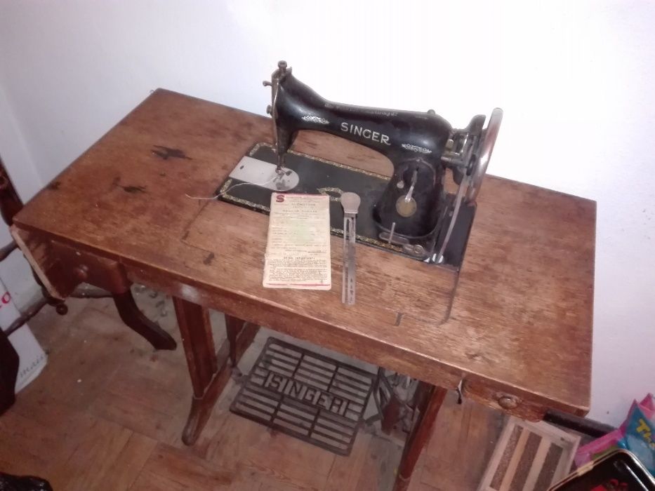 Máquina de Costura da década de 50