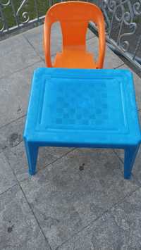 Stoliczek z krzesełkiem