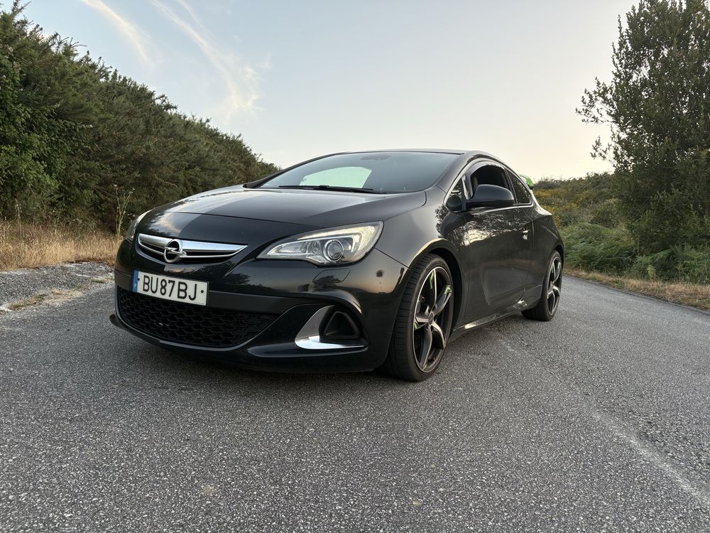 Opel astra GTC OPC