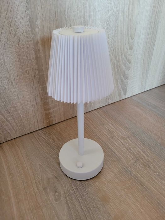 Lampka ozdobna akumulatorowa