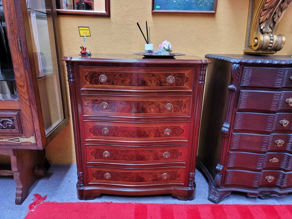 Camiseiro - Muito bom estado geral