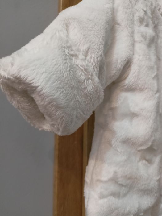 Kombinezon 50 56 dla noworodka 62 biały miś zimowy z uszami chrzest